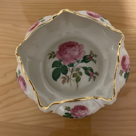 Vintage Floral Trinket Dish / Ashtray - Picture 2 of 10
